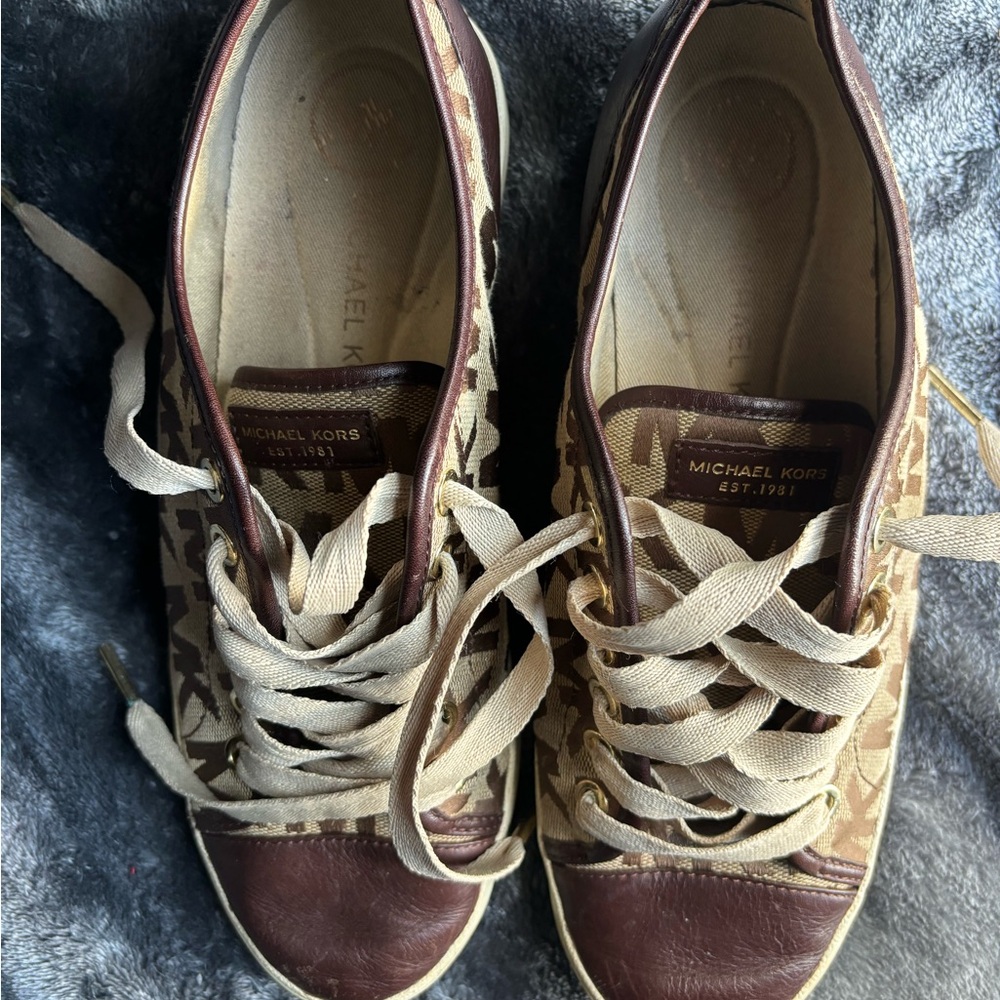 Micheal Kors shoes